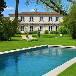 Dandelion Suites&park Villa Guardia