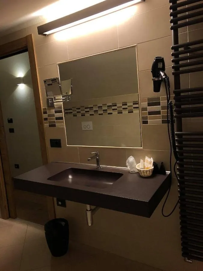 **  Hotel Berlinghera Сорико Италия